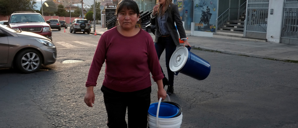 La escasez de agua recae sobre las mujeres en América Latina