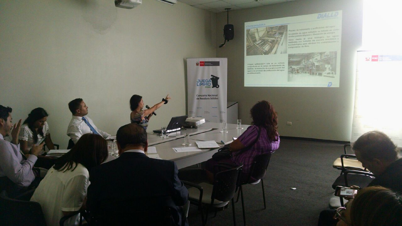🌎DIALLD hace presentación  en el Ministerio de Medio Ambiente en Lima – Perú.
