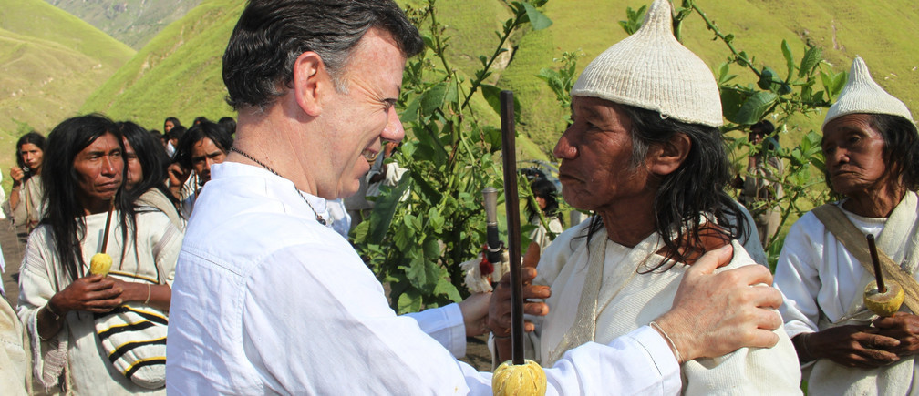 El ex presidente de Colombia dice que COVID-19 muestra la importancia de escuchar a los pueblos indígenas sobre cómo tratamos al planeta